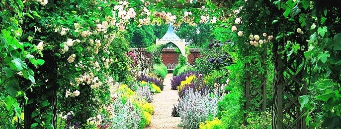 Garden Tours of England - Contact Us - The Bennetts